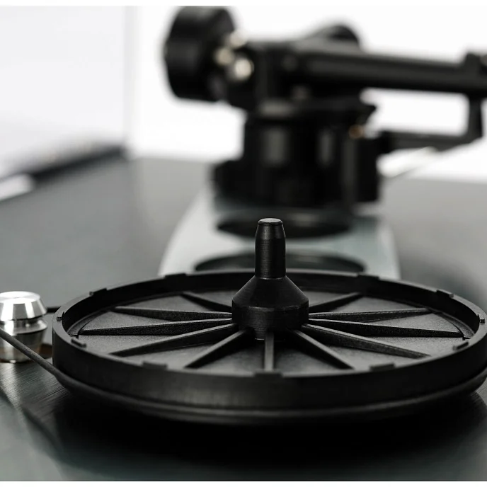 Проигрыватель винила Rega PLANAR 3 RS Brushed Metal - рис.9