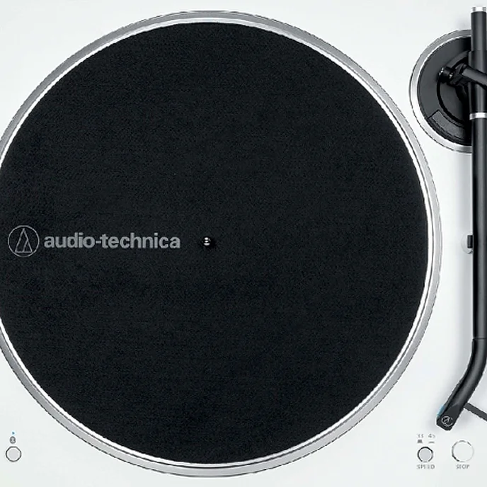 Проигрыватель винила Audio-Technica AT-LP70XBT WS White/Silver - рис.3