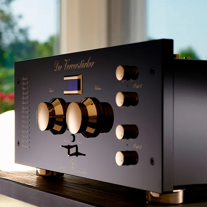 Предусилитель MBL 6010 D Preamplifier Piano White Gold - рис.7