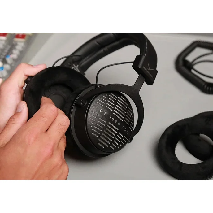 Наушники полноразмерные Beyerdynamic DT 1990 PRO MKII 30 Ohms - рис.6