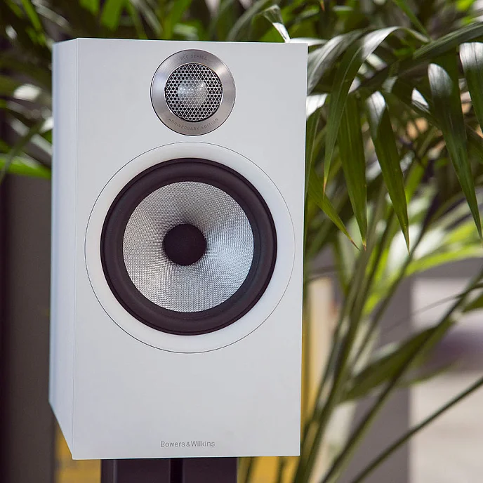 Полочная акустика Bowers & Wilkins 606 S2 Anniversary Edition White - рис.1