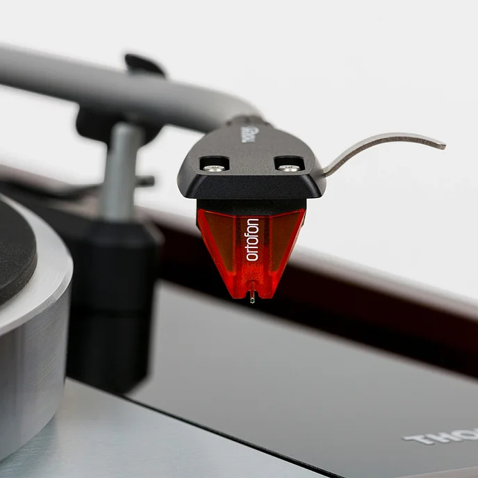 Проигрыватель винила Thorens TD 1500 Walnut - рис.5