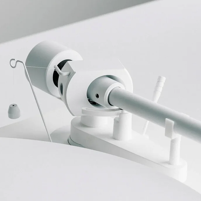 Проигрыватель винила Pro-Ject DEBUT PRO (2M White) Satin White - рис.6