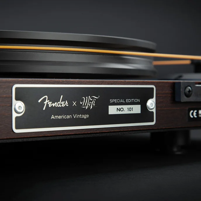 Проигрыватель винила MoFi Fender American Vintage - рис.10
