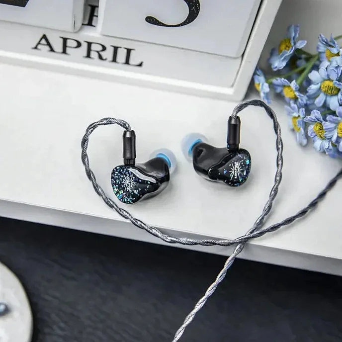Наушники внутриканальные Kiwi Ears Astral Blue - рис.11