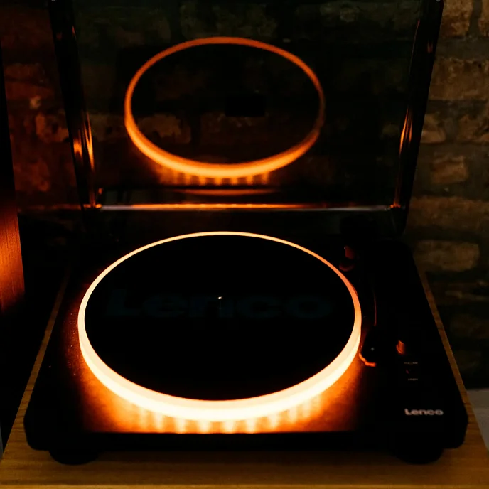 Проигрыватель винила Lenco LS-50 Led Black - рис.9