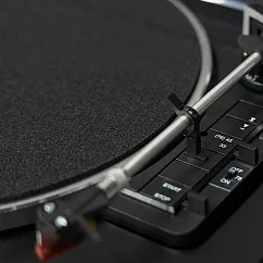 Проигрыватель винила Rekkord Audio F300 Black AT91