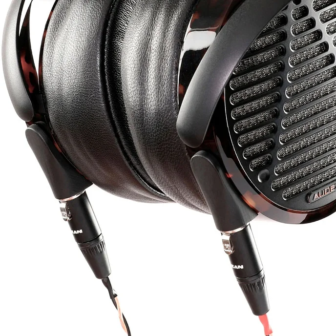 High End наушники Audeze LCD-5 XLR Cable - рис.7