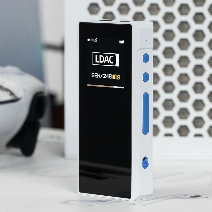 Усилитель-ЦАП для наушников FiiO BTR7 White - рис.2