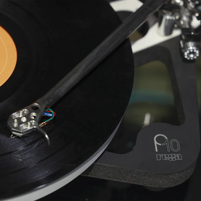 Проигрыватель винила Rega Planar 10 Black - рис.3