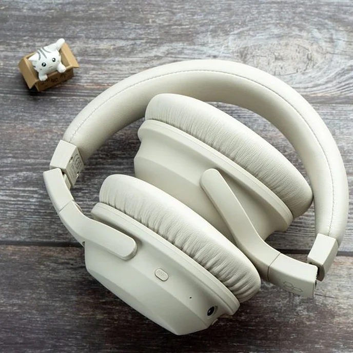 Беспроводные наушники Final Audio UX2000 Cream - рис.7