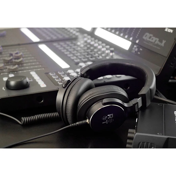 Наушники мониторные Radiotehnika TD01C Black - рис.23