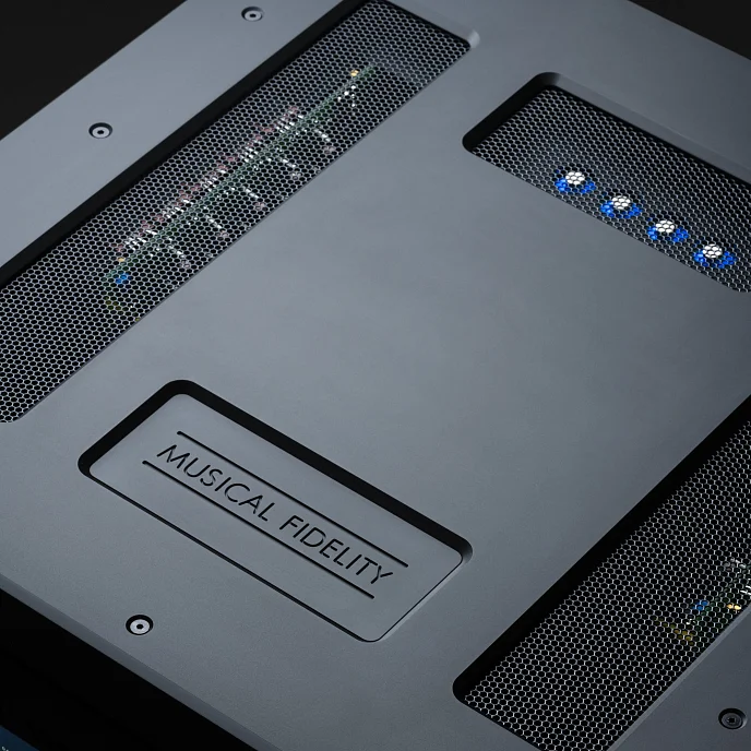 Интегральный усилитель Musical Fidelity NU-Vista 800.2 Black - рис.2