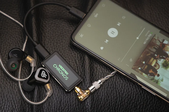 Усилитель-ЦАП для наушников Violectric Chronos Black - рис.13