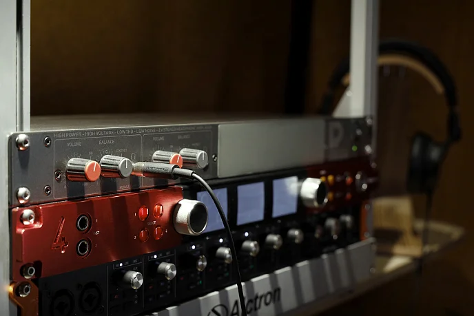 Усилитель для наушников Lake People Phone-Amp F388-2-D Silver - рис.11