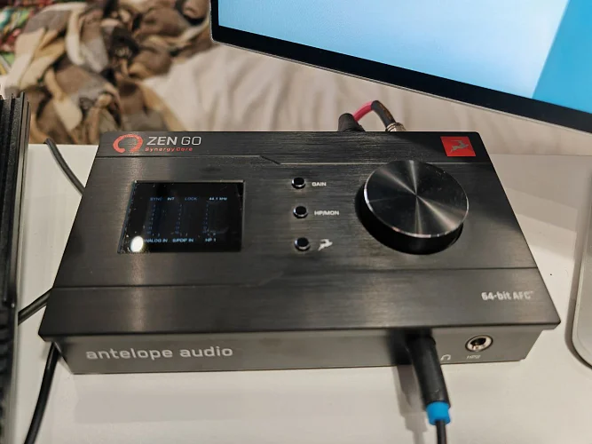 Купить Интерфейсы и звуковые карты аудиоинтерфейс Antelope