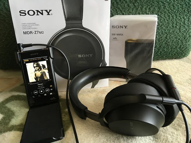 Полноразмерные наушники Sony MDR-Z7M2 купить в Москве, цена 78490