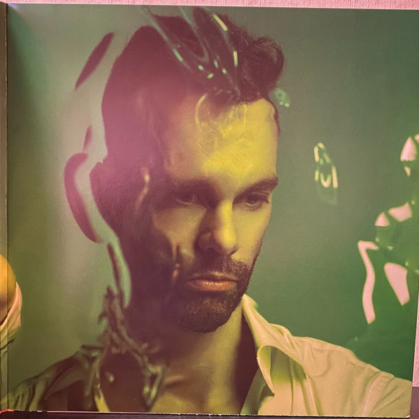 Виниловая пластинка Placebo - Never Let Me Go Red Transparent 2LP - рис.2