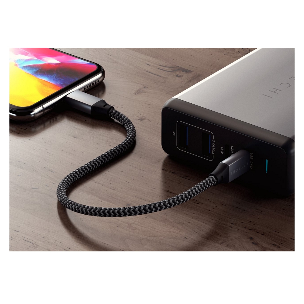 Кабель Satechi USB-C to Lightning MFI Cable Space gray 0.25 m - фото 4