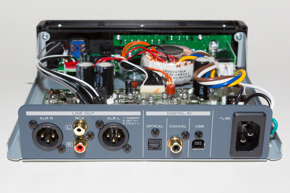 Усилитель для наушников с ЦАП TEAC UD-H01 Silver - рис.7