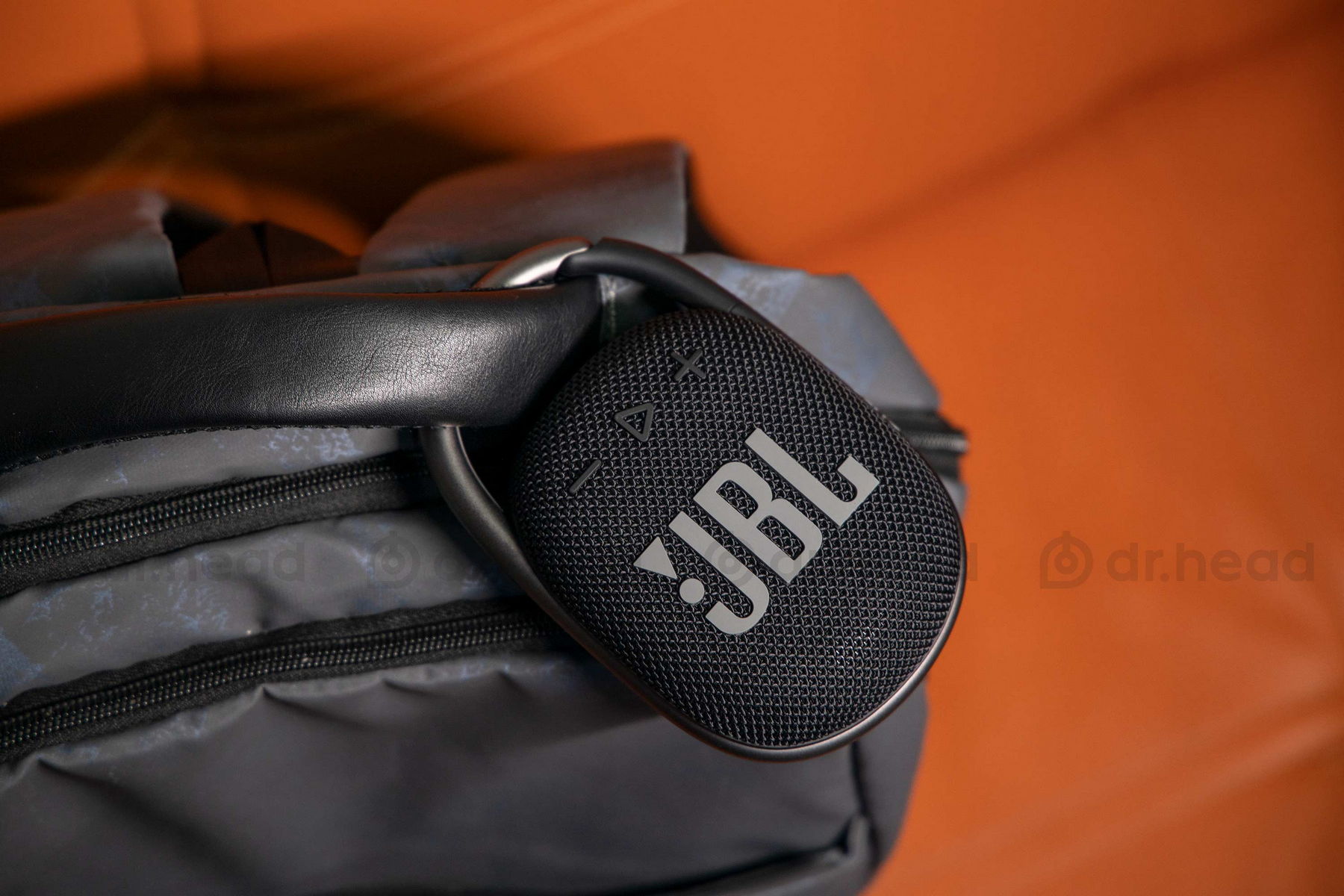 Портативная колонка JBL Clip 4 Black - фото 10