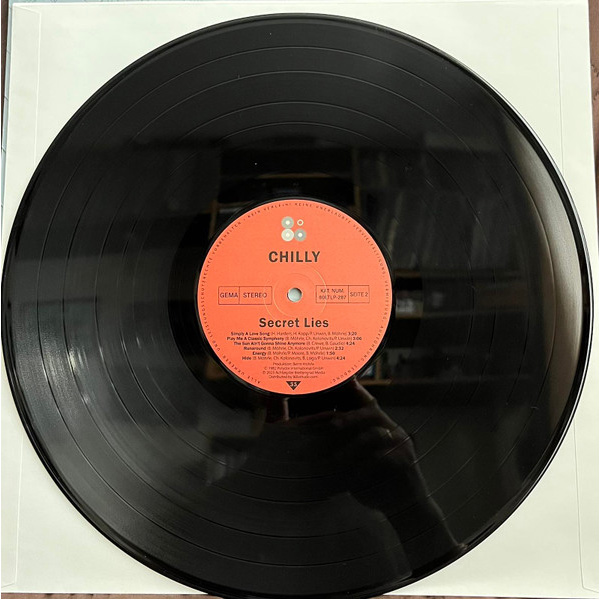 Виниловая пластинка CHILLY - Secret Lies LP - рис.3