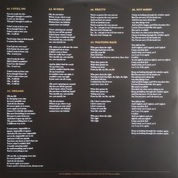 Виниловая пластинка The Cranberries - Everybody Else Is Doing It, So Why Can't We? - рис.2