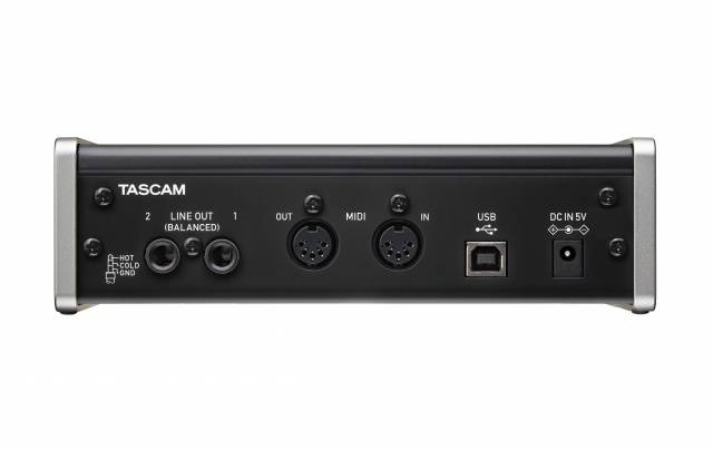 Аудиоинтерфейс TASCAM US-2x2 - рис.1