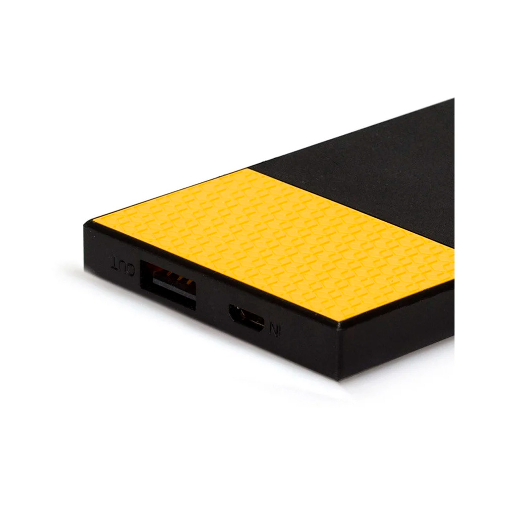 Портативный аккумулятор uBear Light 6000 Black / Yellow Light 6000 Black / Yellow - фото 4