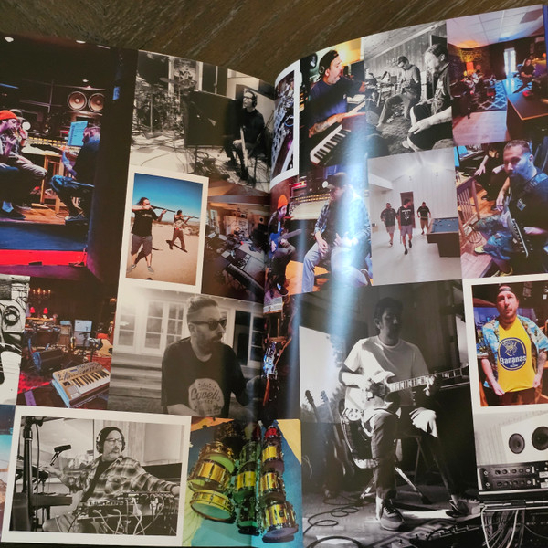 CD-диск Deftones – Private Music - CD - рис.7