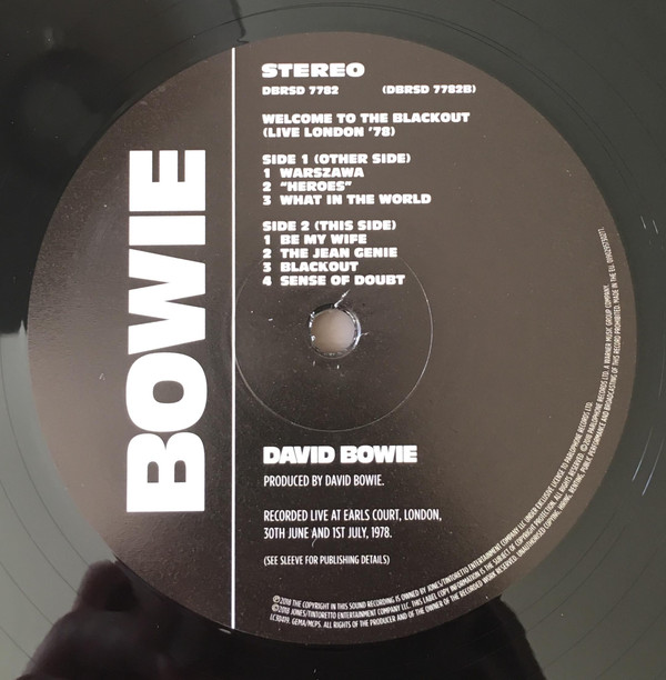 Виниловая пластинка DAVID BOWIE WELCOME TO THE BLACKOUT LIVE LONDON 78 LP - рис.3