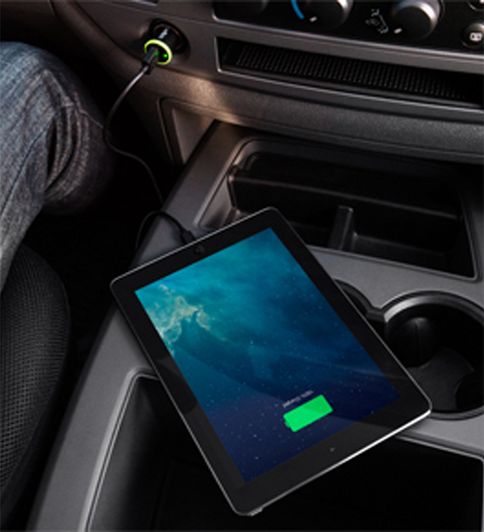 Автомобильное зарядное устройство Belkin Universal Car Charger 2.4A Lightning Black - рис.1