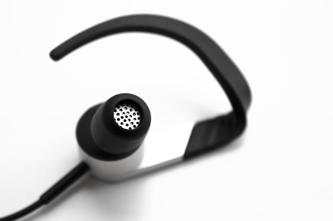 Наушники KEF M200 - рис.9