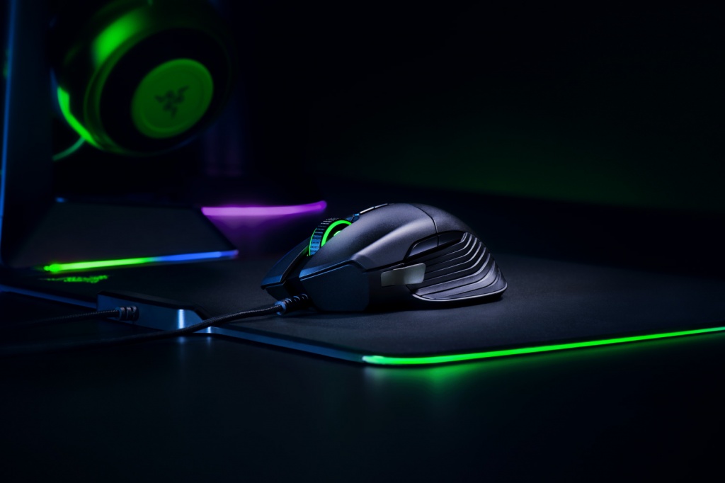 razer_basilisk_essential