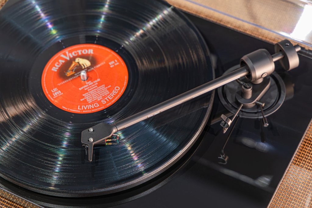 Pro-ject E1.2 (11).jpg