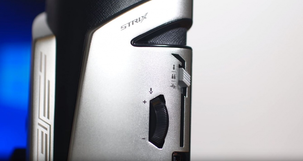 ASUS_ROG_Strix_Magnus