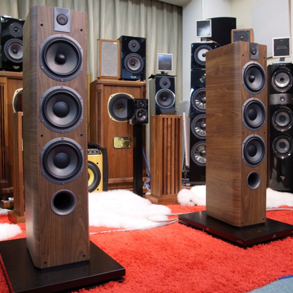 Focal Сhorus 726