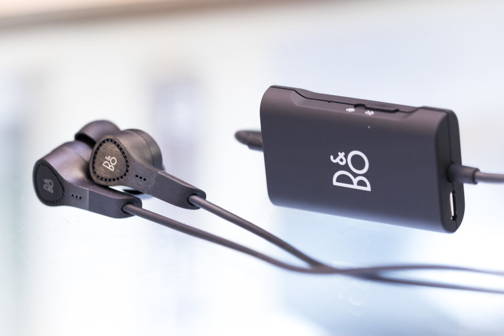 Bang & Olufsen Beoplay E4