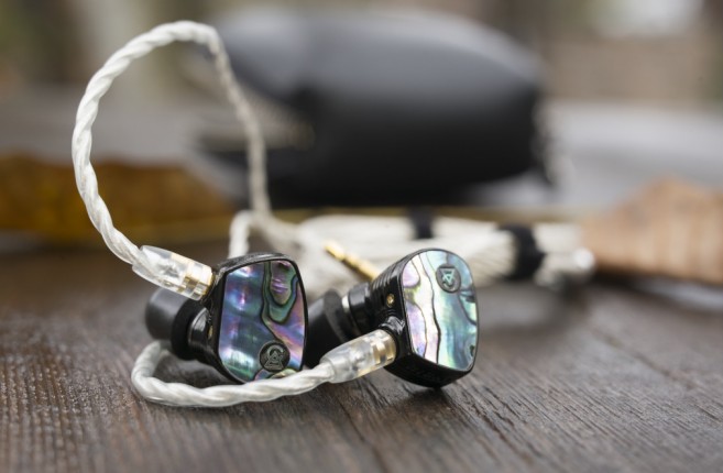 campfireaudio_solaris_se_10.jpg