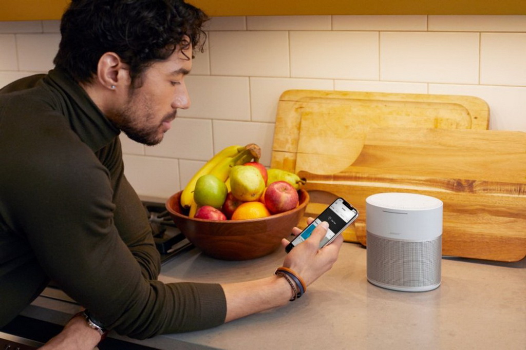bose_home_speaker_300_lux_silver_09.jpg bose_home_speaker_300_lux_silver_09.jpg