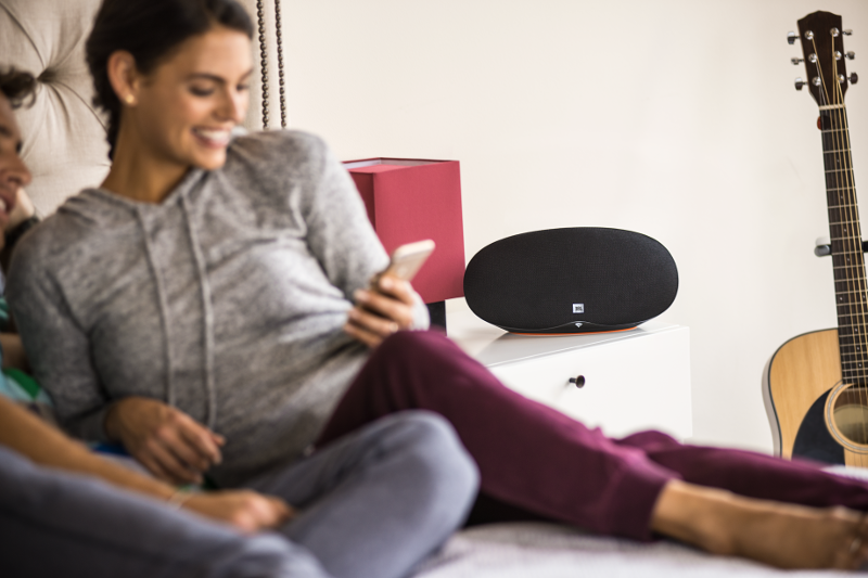 JBL_Playlist_Lifestyle_Bedroom_62.png