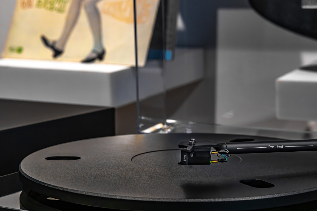 Pro-ject E1.2 (5).jpg
