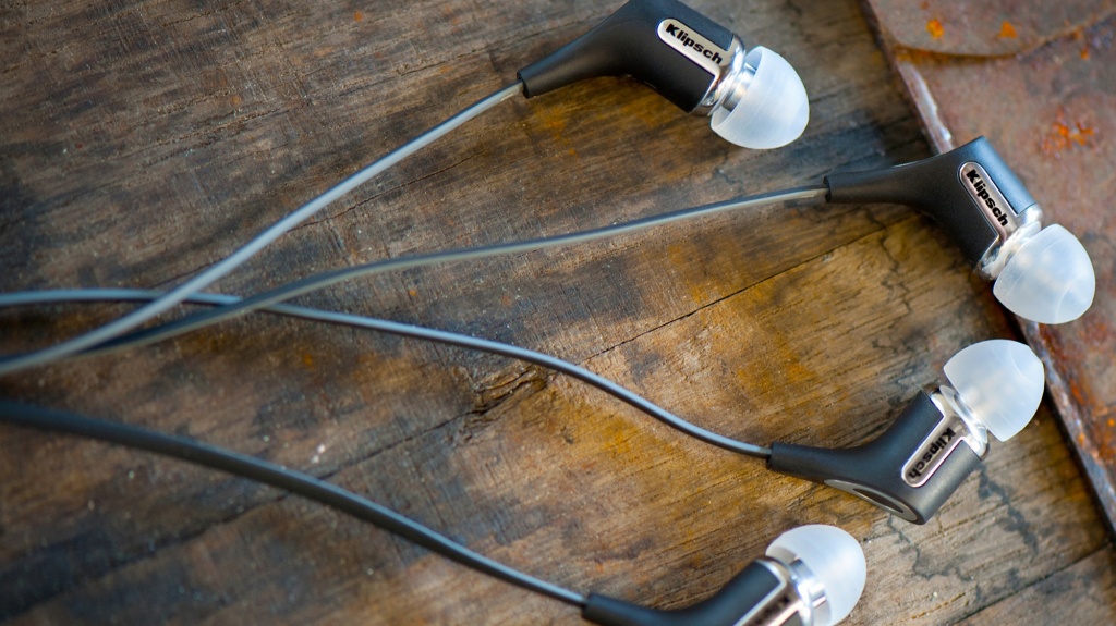 Klipsch R6m Black