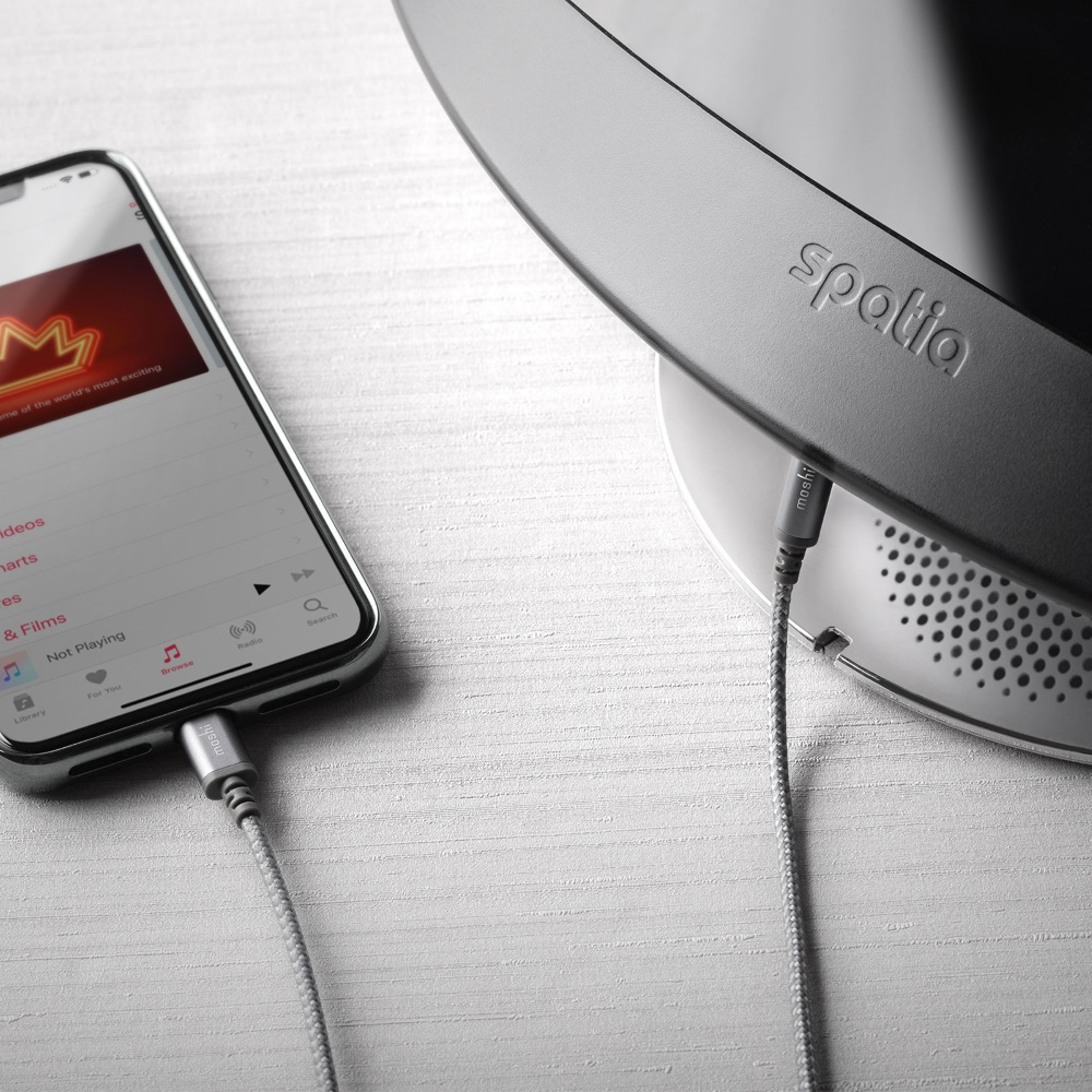 Moshi Integra кабель Aux на Lightning Moshi Integra кабель Aux на Lightning
