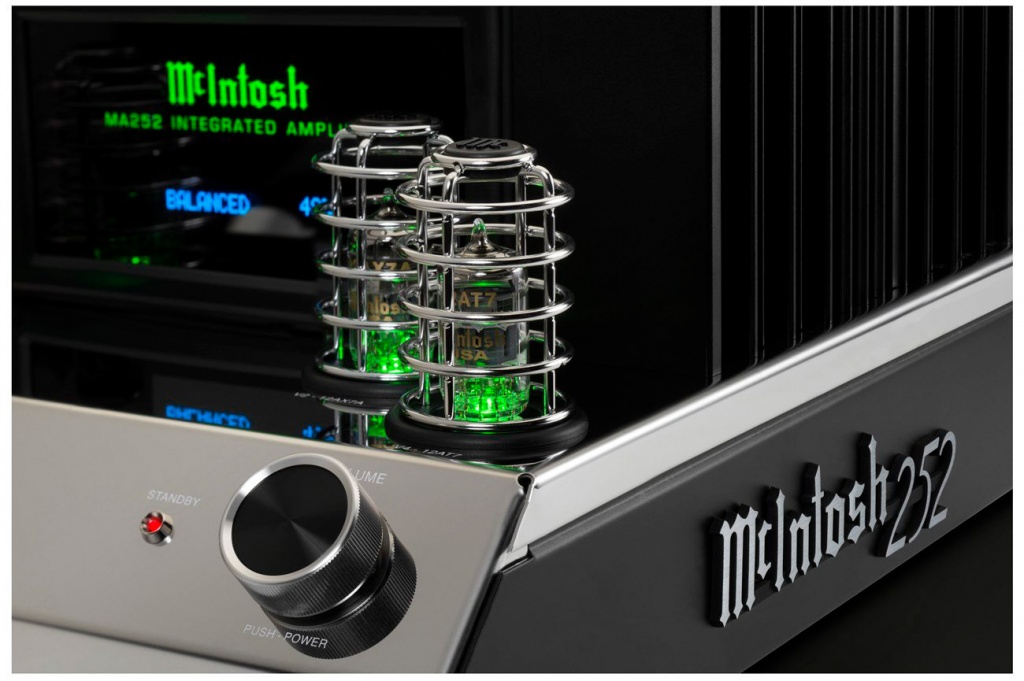 Mcintosh MA252