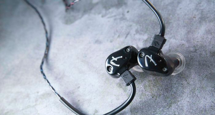 FENDER IEM NINE 1 FENDER IEM NINE 1