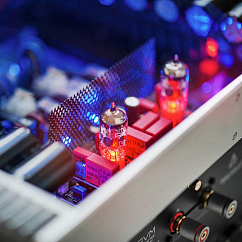 Усилитель мощности AVM Audio MA 8.3 Cellini Chrome