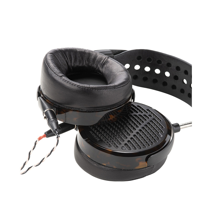 High End наушники Audeze LCD-5 XLR Cable - рис.5