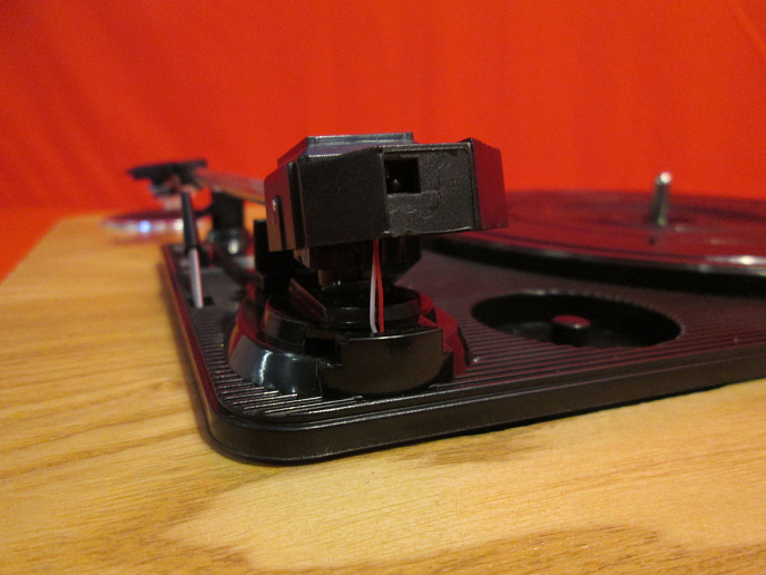 Проигрыватель винила Ion Audio Max LP Wood - рис.9