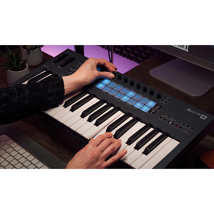 MIDI-клавиатура Novation FLkey 37 Black - рис.5